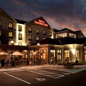 Phoenix Lounge Harrisburg Hotels - Hilton Garden Inn Sioux Falls