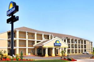 Days Inn by Wyndham Oklahoma City/Moore, Oklahoma City