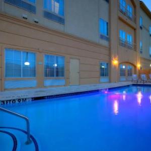 La Quinta Inn & Suites by Wyndham Houston New Caney