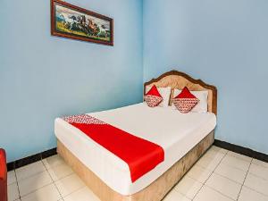 OYO 90926 Hotel Andalas Syariah Palu, Palu