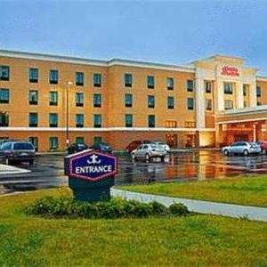 Hotels near Central Iowa Fairgrounds - Hampton Inn By Hilton & Suites Marshalltown