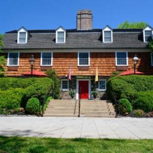 Jadwin Gymnasium Hotels - Nassau Inn