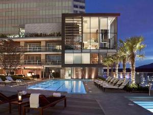 Fairmont Pacific Rim, Vancouver