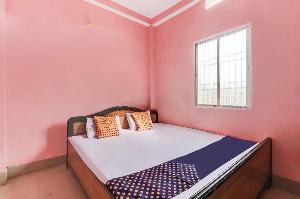 SPOT ON 82365 Red Rose Hotel, Dhanbad