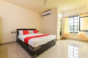 OYO 82484 VR Lodge, Kollam