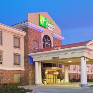 Holiday Inn Express Hotel and Suites Conroe I-45 North