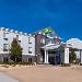 Holiday Inn Express & Suites Pittsburg