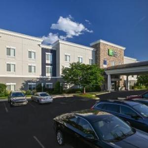 Holiday Inn Express Hotel & Suites Charlotte Southeast - Matthew