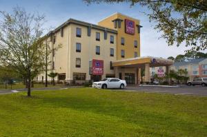 Comfort Suites Golden Isles Gateway, Brunswick