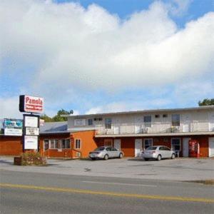 Millinocket Hotels Deals At The 1 Hotel In Me Pamola Motor Lodge Millinocket