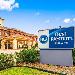 Hotels near Gainesville Civic Center - Best Western Red River Inn & Suites