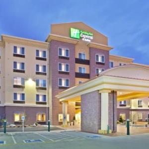 Holiday Inn Express Hotel & Suites Lynnwood