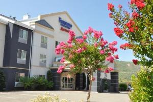 Fairfield Inn & Suites Ukiah Mendocino County, Ukiah