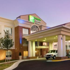 Holiday Inn Express & Suites Alexandria - Fort Belvoir