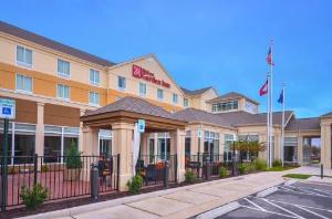 Hilton Garden Inn and Fayetteville Convention Center, Fayetteville