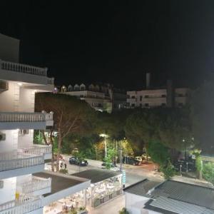 Apartament Mali i Robit