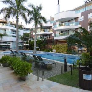 Cobertura com Jacuzzi Privativa em Condo de Luxo