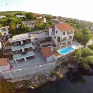 Buna Spring Apartments