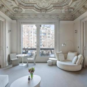 El Palauet Modernist Suites Barcelona