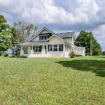 Charming Retreat 5 Min to Tims Ford Lake Sleeps 8 Winchester