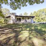 Gorgeous Renovated Home With Large & Private Lot Winchester Tennessee