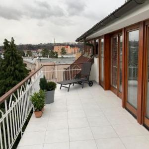 Residence Sarka Top