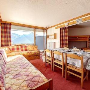 Studio lumineux ski aux pieds avec balcon - FR-1-344-959
