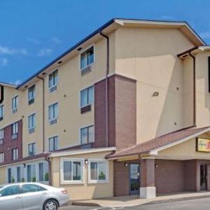 Super 8 by Wyndham Nashville/ Dntn/ Opryland Area hotel photo