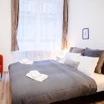 Very central spacious AC apartment Budapest