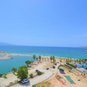 Blue Bay Apartments