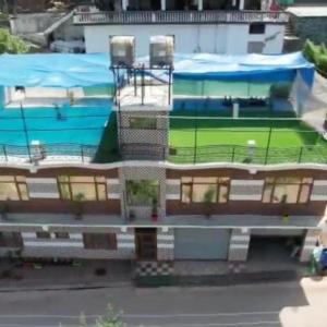 Hari Homestay Gaonguri Kasauli l Veg Food |1Family
