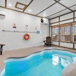 Ooh LA LA Private Indoor Pool WIFI Arcade Game Foosball Free Attraction Tickets!!! Tennessee