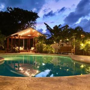 DreamSpace Estate Private Luxury Villa Pool Car and Beach