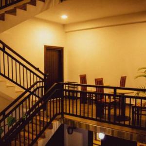 Ella Odyssey Inn