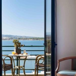 Arocaria Apartments