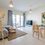 Hashtag Holiday Home - Stylish 1 Bedroom apartment in The Greens Dubai