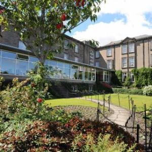 Hotels near Perth Concert Hall - The Royal George Hotel