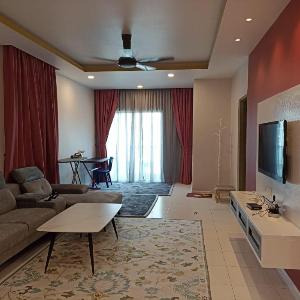 Muslim Homestay 'Der Himmel'@Quintet Condo CH