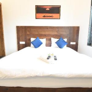 Beautiful Room with Comfort & Great Location