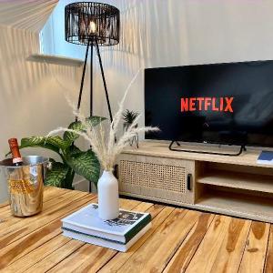 Luxury Scandi Inspired 1 Bed Apartment