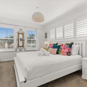 By the Bay on Duncan by Experience Jervis Bay