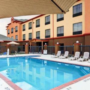 Springwood Suites Houston IAH - Beltway 8