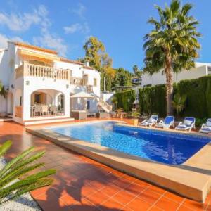 Villa Aurora by Abahana Villas