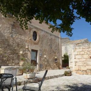 Casina Di Grotta Di Ferro