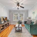 1BR Beautifully Furnished Apt with King-sized Bed - Marshfield W2 Chicago Illinois