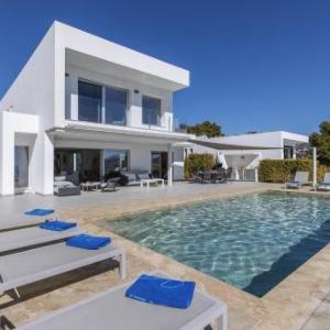 Casa del Mar by Aguilarent