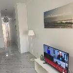 شقه فندقيه 3 غرف حمامين و مطبخ و حديقه خاصه امام الجامعه الامريكيه و مول point 90 