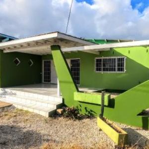 Traditional Aruban Home close to Surfside Beach