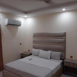 Hotel Day IN Gulberg