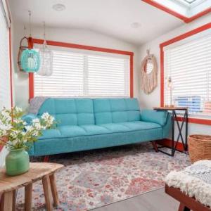 New calm & relaxing Tiny House w deck near ZION